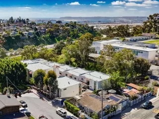 Photo #1: 260004270 Listing 