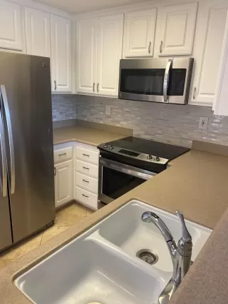 Photo #2: 260004364 Listing