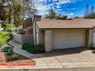 Photo #3: 260004433 Listing