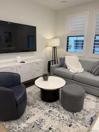 Photo #1: 260004434 Listing