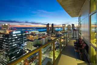 Photo #2: 260004457 Listing