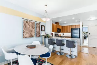 Photo #5: 260004462 Listing