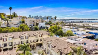 Photo #3: 260004497 Listing