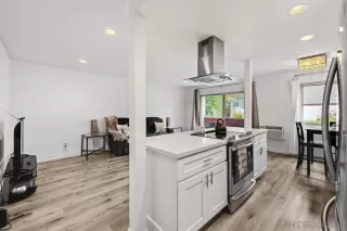 Photo #5: 2600045 Listing 