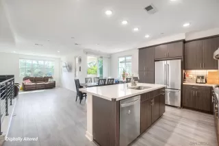 Photo #3: 260004520 Listing 