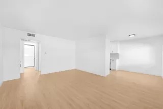 Photo #5: 260004525 Listing