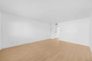 Photo #6: 260004525 Listing