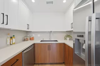 Photo #4: 260004540 Listing 