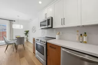 Photo #5: 260004540 Listing 