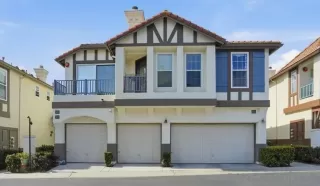 Photo #1: 260004557 Listing