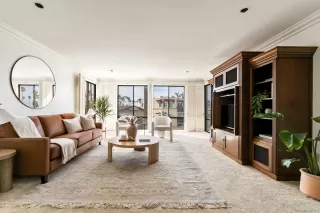 Photo #4: 260004569 Listing