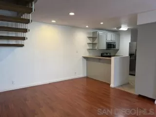 Photo #5: 260004589 Listing 