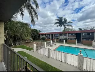 Photo #2: 260004611 Listing