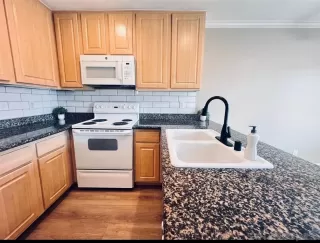 Photo #4: 260004611 Listing