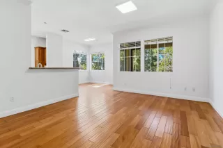 Photo #3: 260004624 Listing 