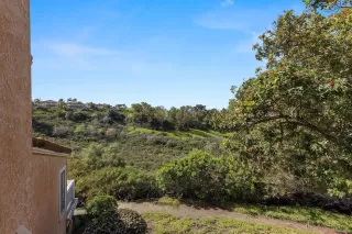 Photo #2: 260004675 Listing