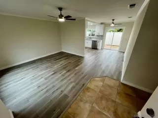 Photo #3: 2600047 Listing 