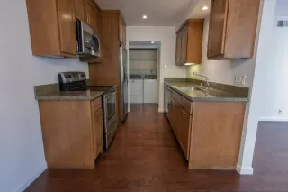 Photo #5: 260004713 Listing 