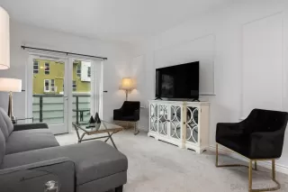 Photo #5: 260004753 Listing