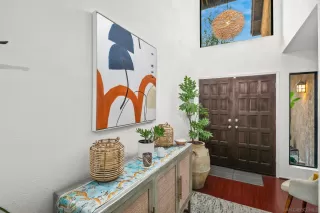 Photo #4: 260004776 Listing 