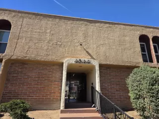 Photo #5: 260004778 Listing