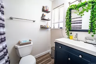 Photo #2: 260004790 Listing 