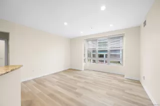 Photo #3: 260004801 Listing