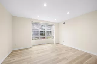 Photo #4: 260004801 Listing