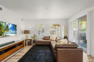 Photo #6: 260004846 Listing 