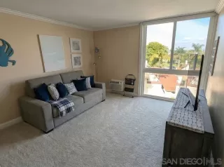 Photo #2: 260004899 Listing