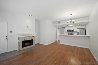 Photo #4: 260004939 Listing 