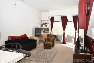 Photo #4: 260004943 Listing