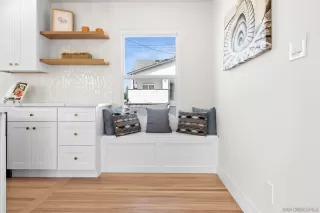 Photo #2: 260004951 Listing 