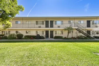 Photo #1: 260004957 Listing