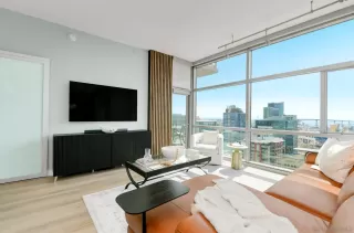 Photo #6: 260004962 Listing