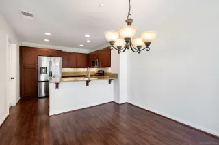 Photo #6: 260004968 Listing 