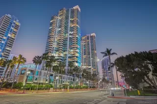 Photo #1: 260004975 Listing 