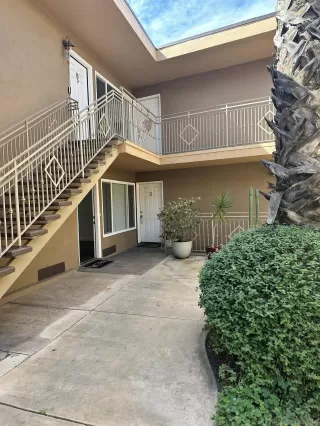 Photo #1: 260004981 Listing