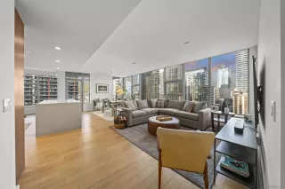 Photo #1: 260004985 Listing 