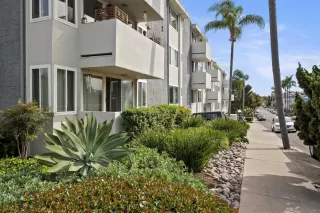 Photo #2: 260004994 Listing