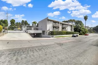 Photo #1: 260005039 Listing 