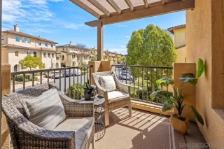 Photo #4: 260005051 Listing