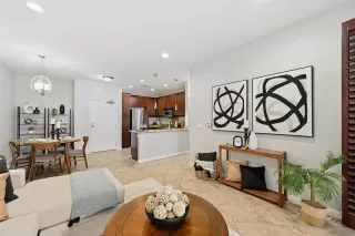 Photo #3: 260005081 Listing 