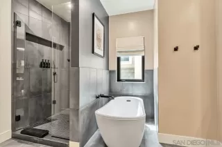 Photo #4: 260005083 Listing 