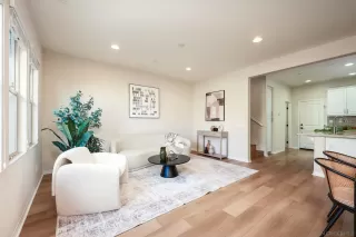 Photo #2: 260005090 Listing 