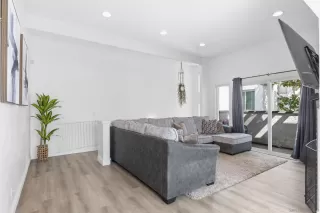 Photo #6: 260005100 Listing 