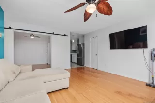 Photo #4: 260005124 Listing 