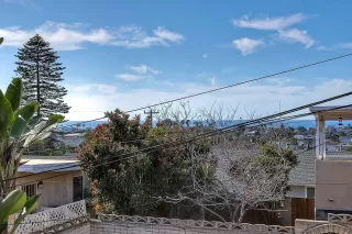 Photo #4: 260005125 Listing 