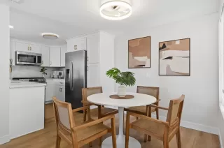 Photo #4: 260005128 Listing 