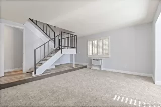 Photo #5: 260005130 Listing 